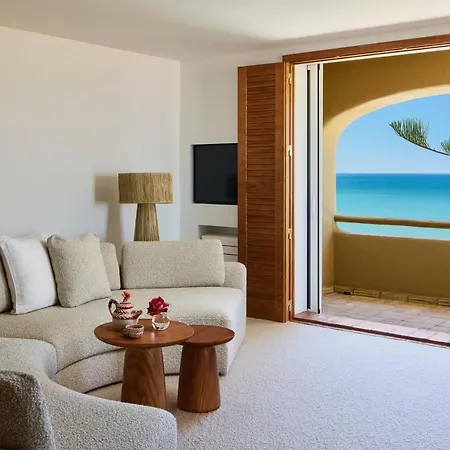 Resort Joya 5*