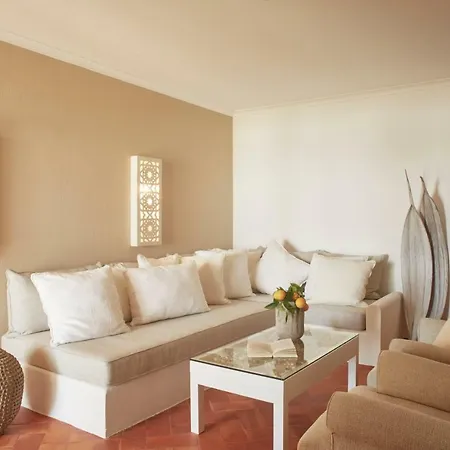 维拉霍亚酒店 阿尔布费拉