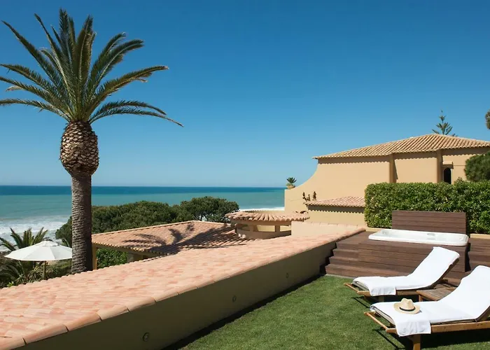 维拉霍亚酒店 5*